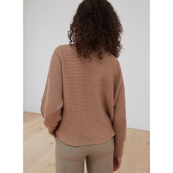 Aritzia babaton dumont ribbed turtleneck wool sweater tan - Picture 2 of 8